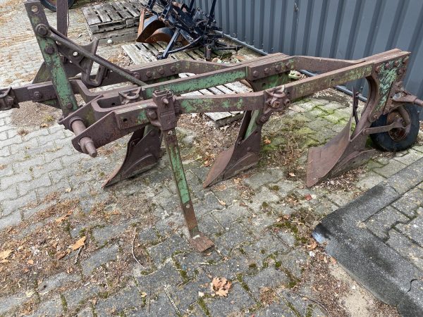 John Deere 3 schaar ploeg - Afbeelding 2