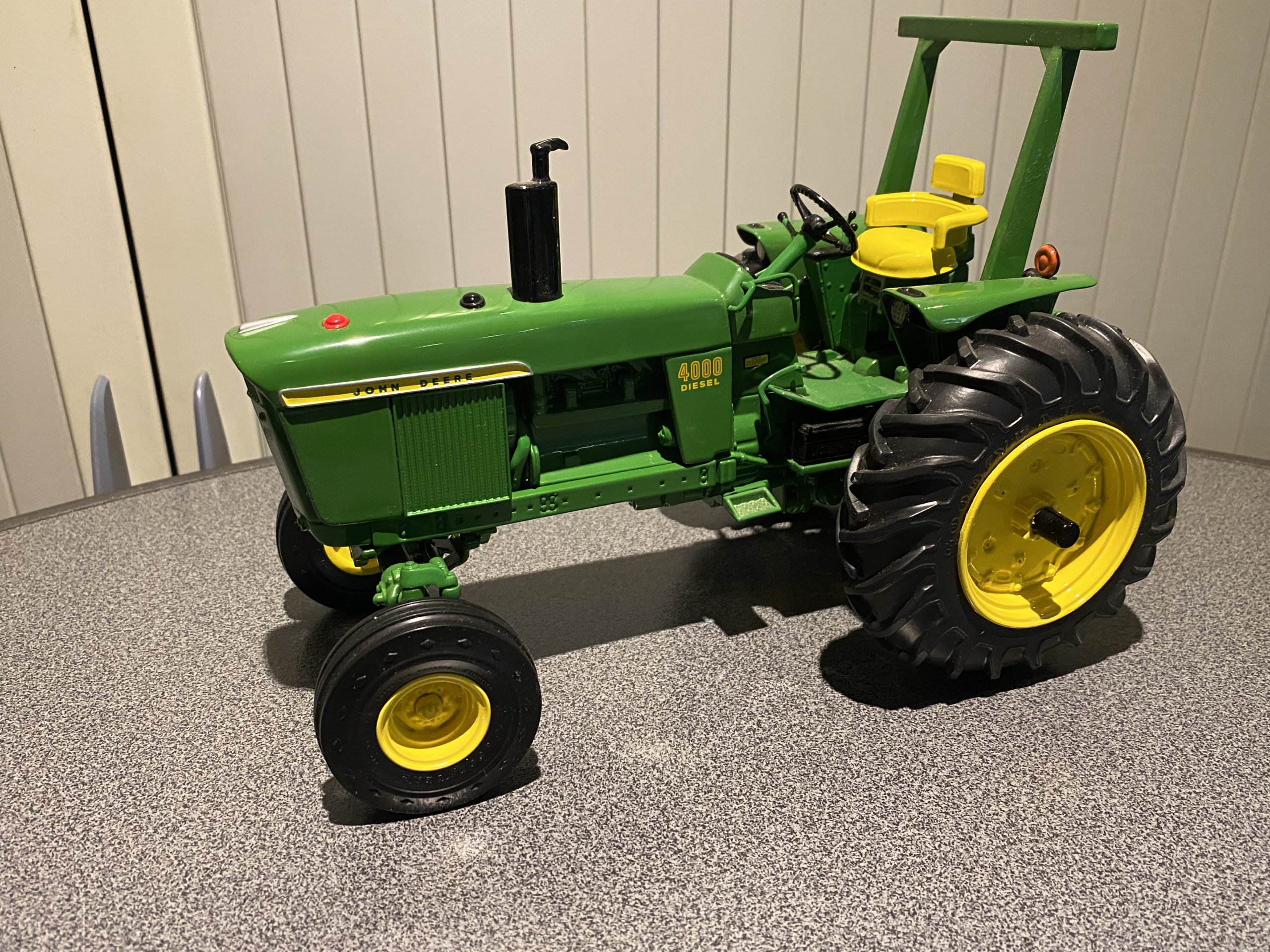 John Deere 4000 Ertl Toy