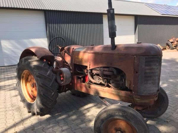 Massey Harris 102 - Image 4