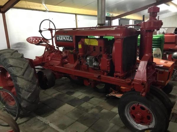 Farmall F 20