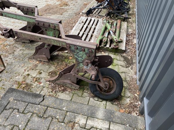 John Deere 3 schaar ploeg - Afbeelding 3