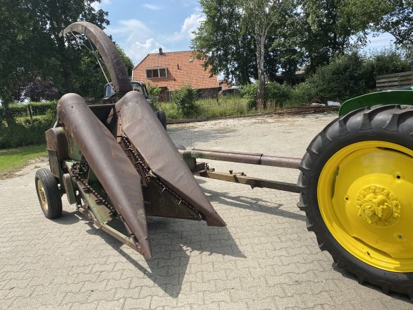 John Deere No 8 corn  chopper    Mais  Hakselaar - Afbeelding 2
