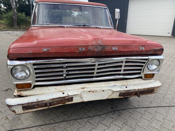 Ford F 100  1967 - Image 4