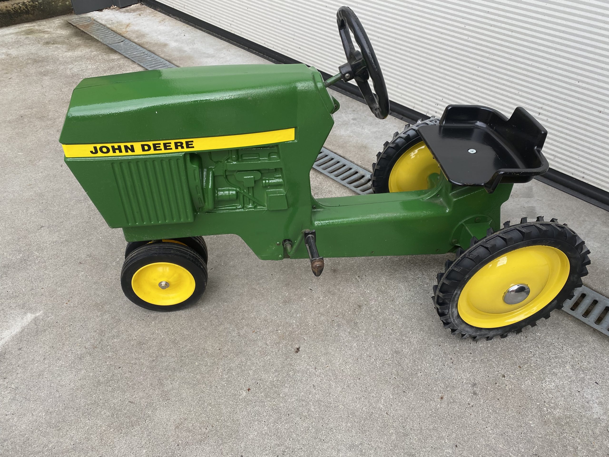 melk Jabeth Wilson waardigheid John Deere Trap trekker model 520 – Van Lenthe Restorations