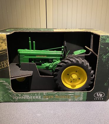 John Deere B  schaal 1/8 - Afbeelding 2