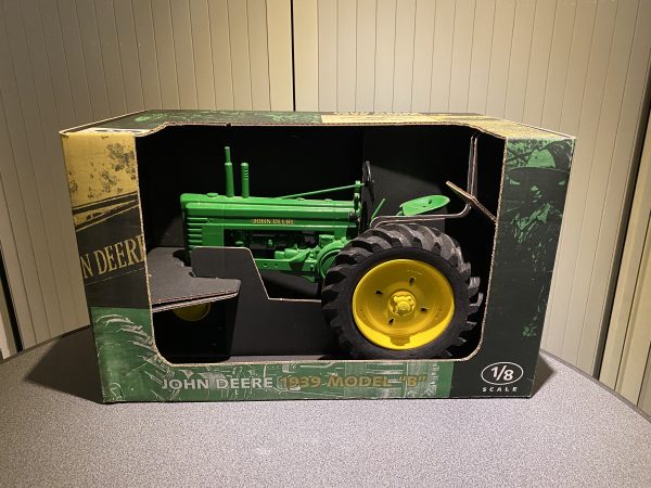 John Deere B  schaal 1/8 - Afbeelding 2