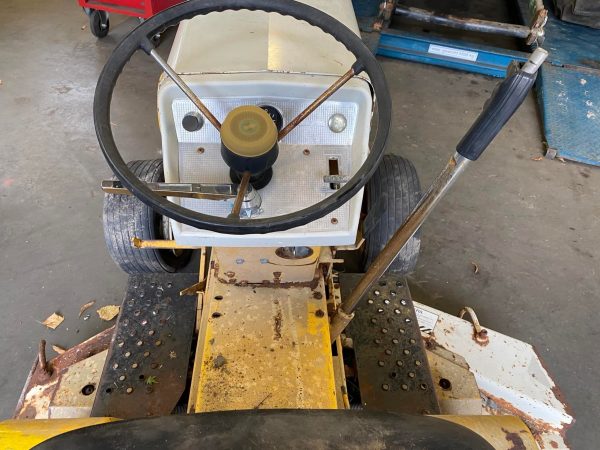 IHC Cub Cadet  125 - Afbeelding 6