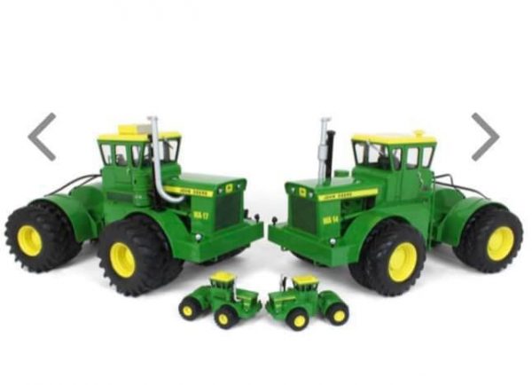 John Deere Set WA 14 en WA 17 schaal 1:16 en 1:64 - Image 2