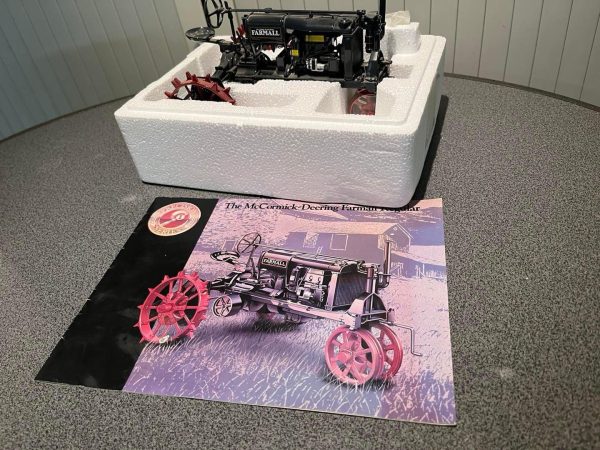 Farmall Regular schaal 1:16 - Afbeelding 5