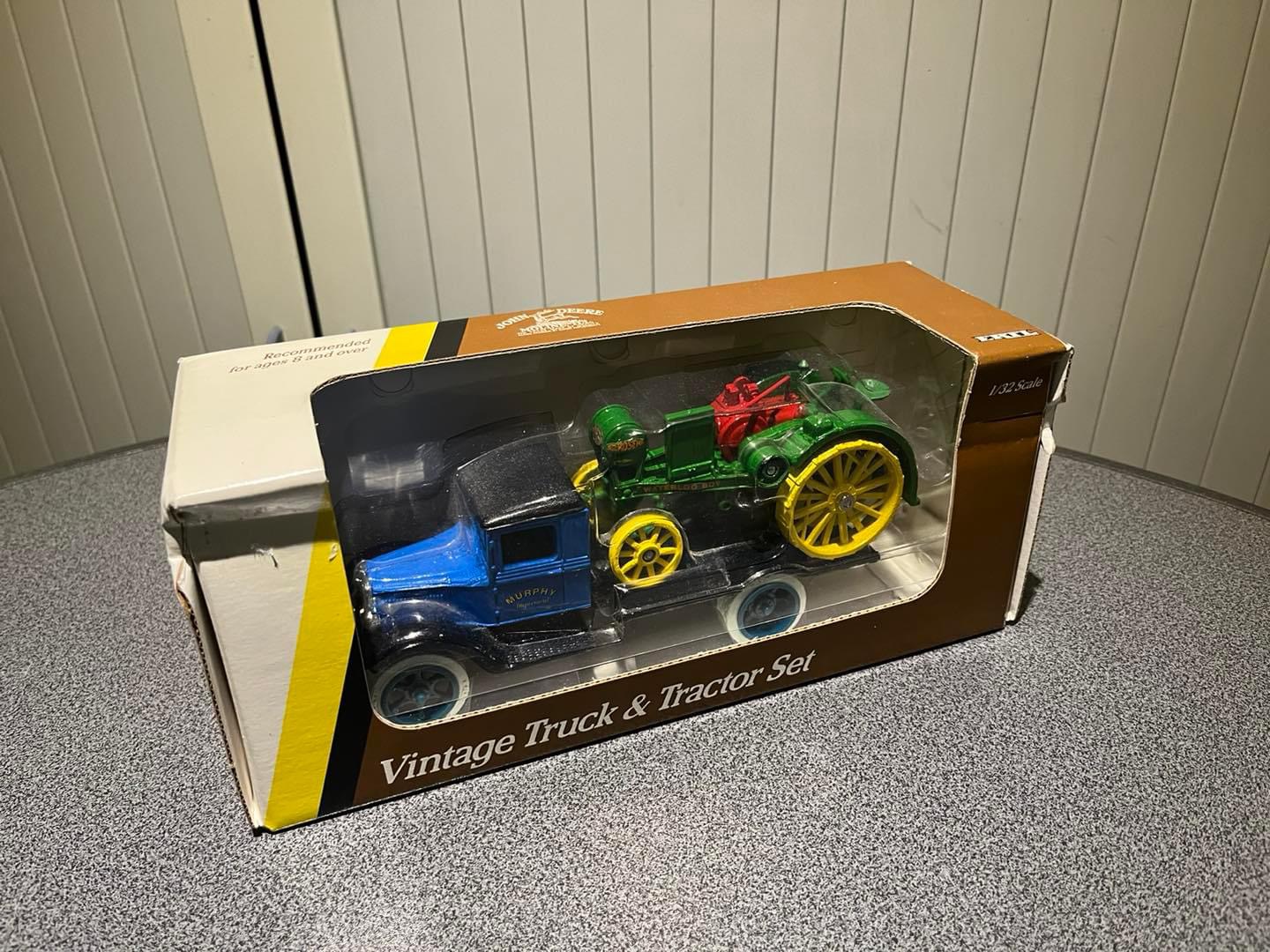 Vintage truck & tractor set waterlooboy