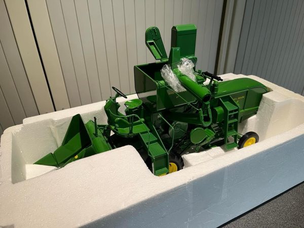 John Deere 45  combine   1:16 - Afbeelding 4