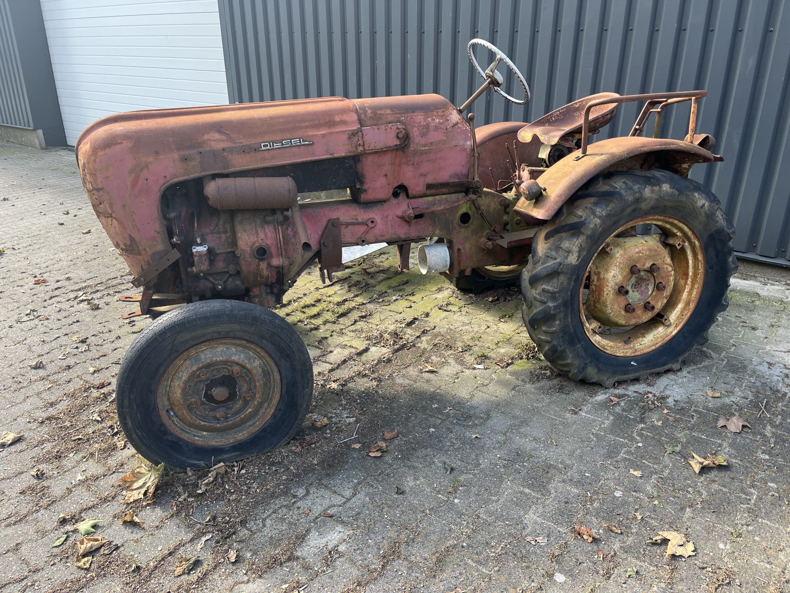Porsche 108