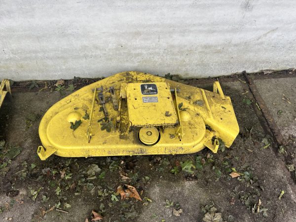 John Deere 112 mower - Image 8