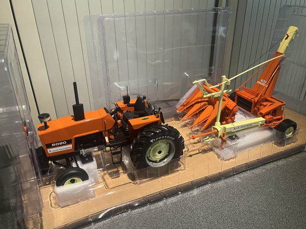 Allis Chalmers Firestone set - Afbeelding 2