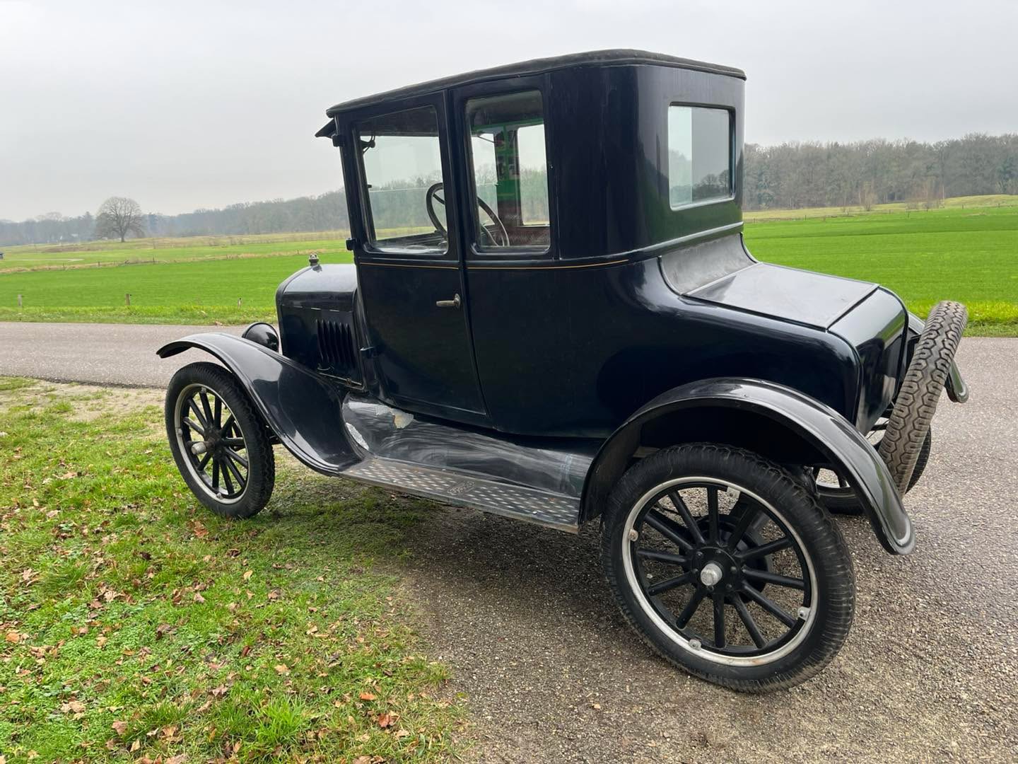 Ford Model T - Image 4