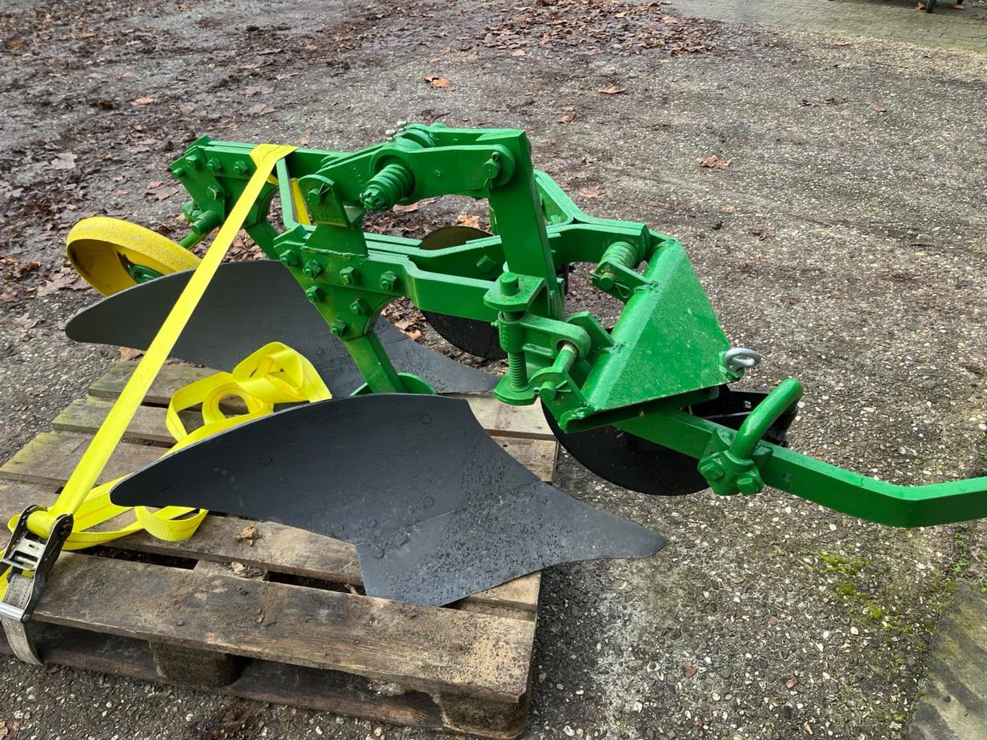 John Deere M - Image 11