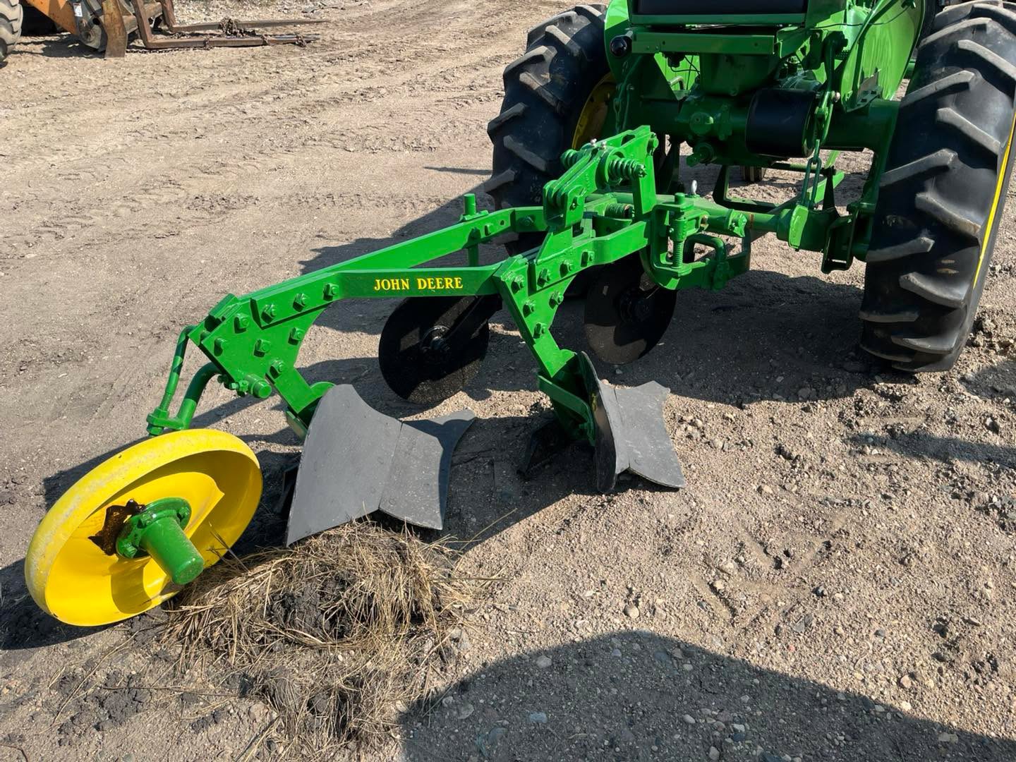 John Deere M - Image 12