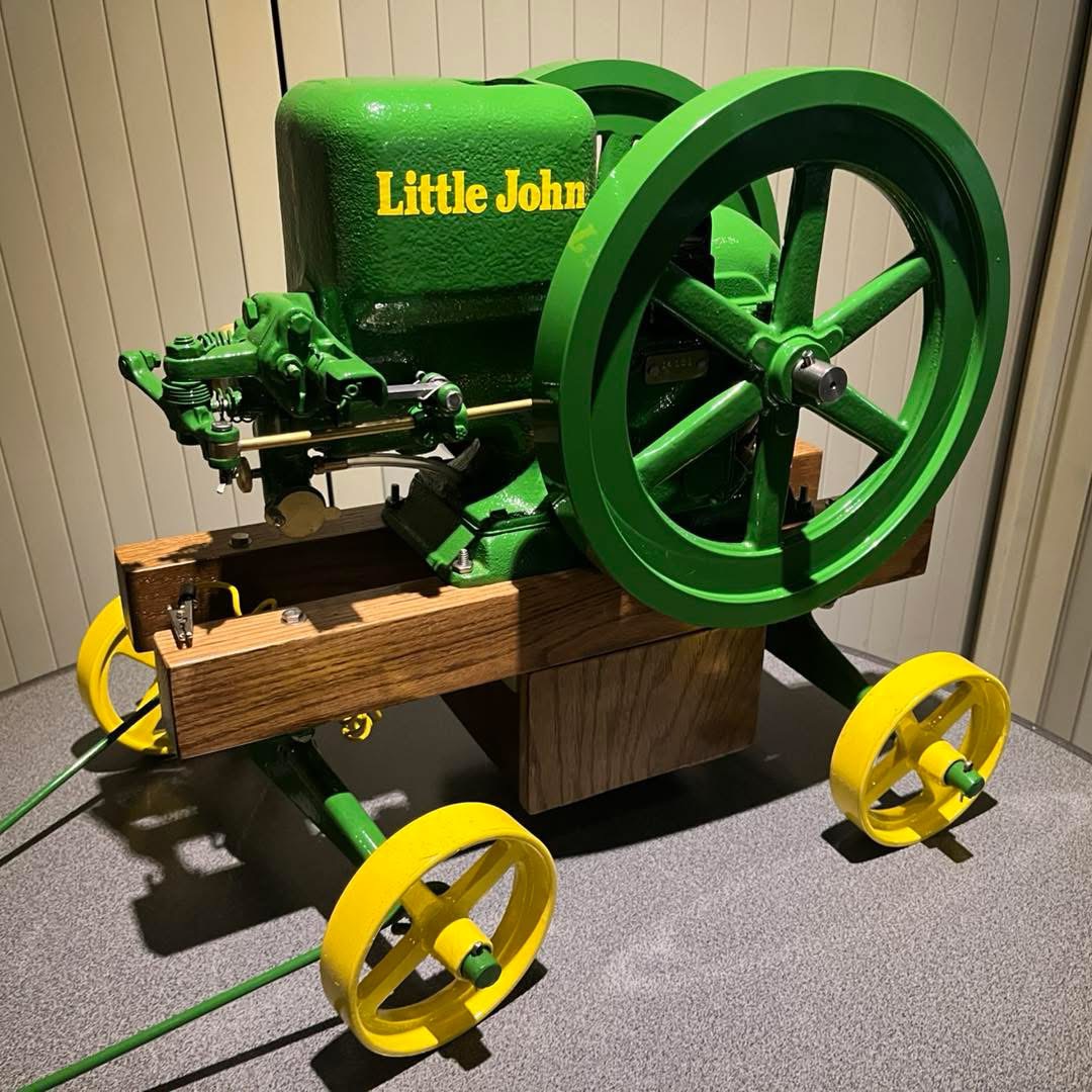 John Deere E half schaal - Image 12