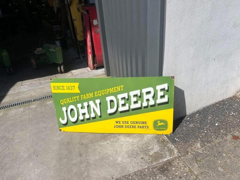 John Deere Emaille bord 